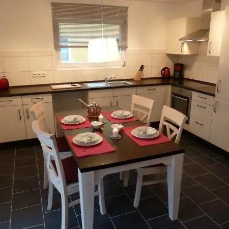 Apartamento Fewo-14-1-n-ferienwohnung-in-graal-mueritz